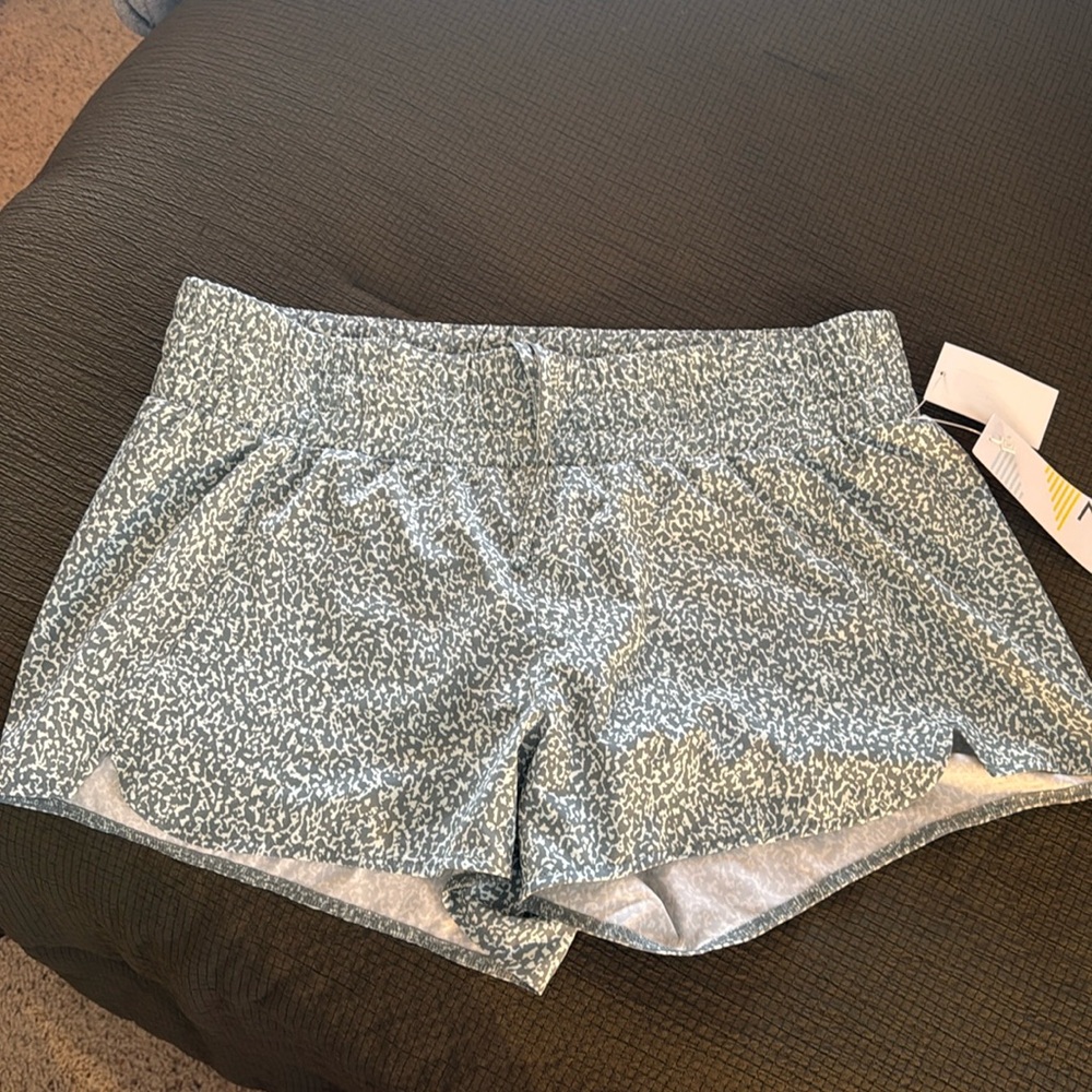 Z by Zella Athletic Short.